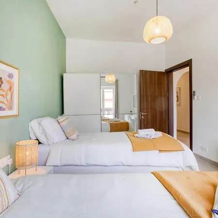Lovely, Spacious 4br In The Heart Of By 360 Estates Daire