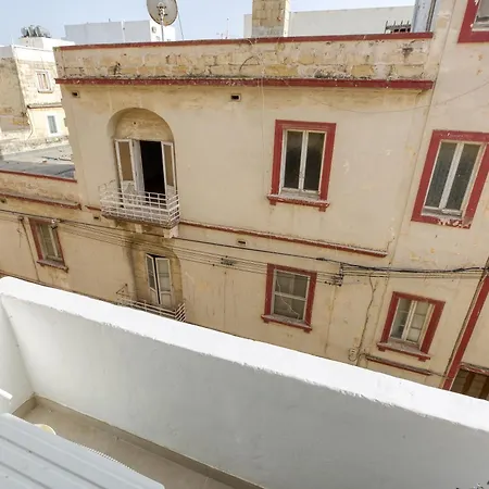 Appartement Lovely, Spacious 4br In The Heart Of By 360 Estates Gzira