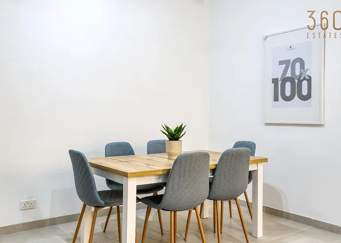 Lovely, Spacious 4br In The Heart Of By 360 Estates Apartment *