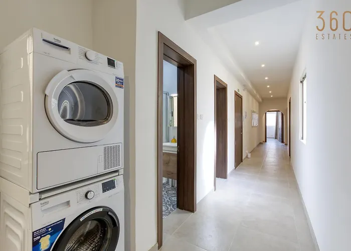 Lovely, Spacious 4br In The Heart Of By 360 Estates