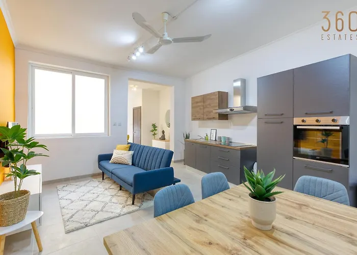 Apartment Lovely, Spacious 4br In The Heart Of By 360 Estates